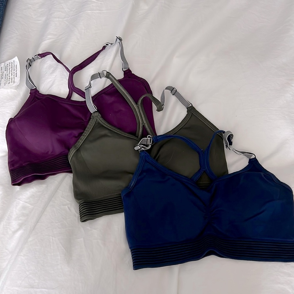 Victorias Secret sports bras